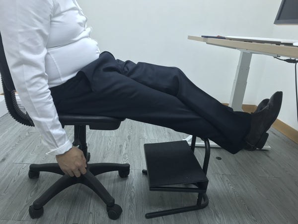 Heavy Duty High height Foot Rest , 15.3 cm to 27.8 cm height range Footstool
