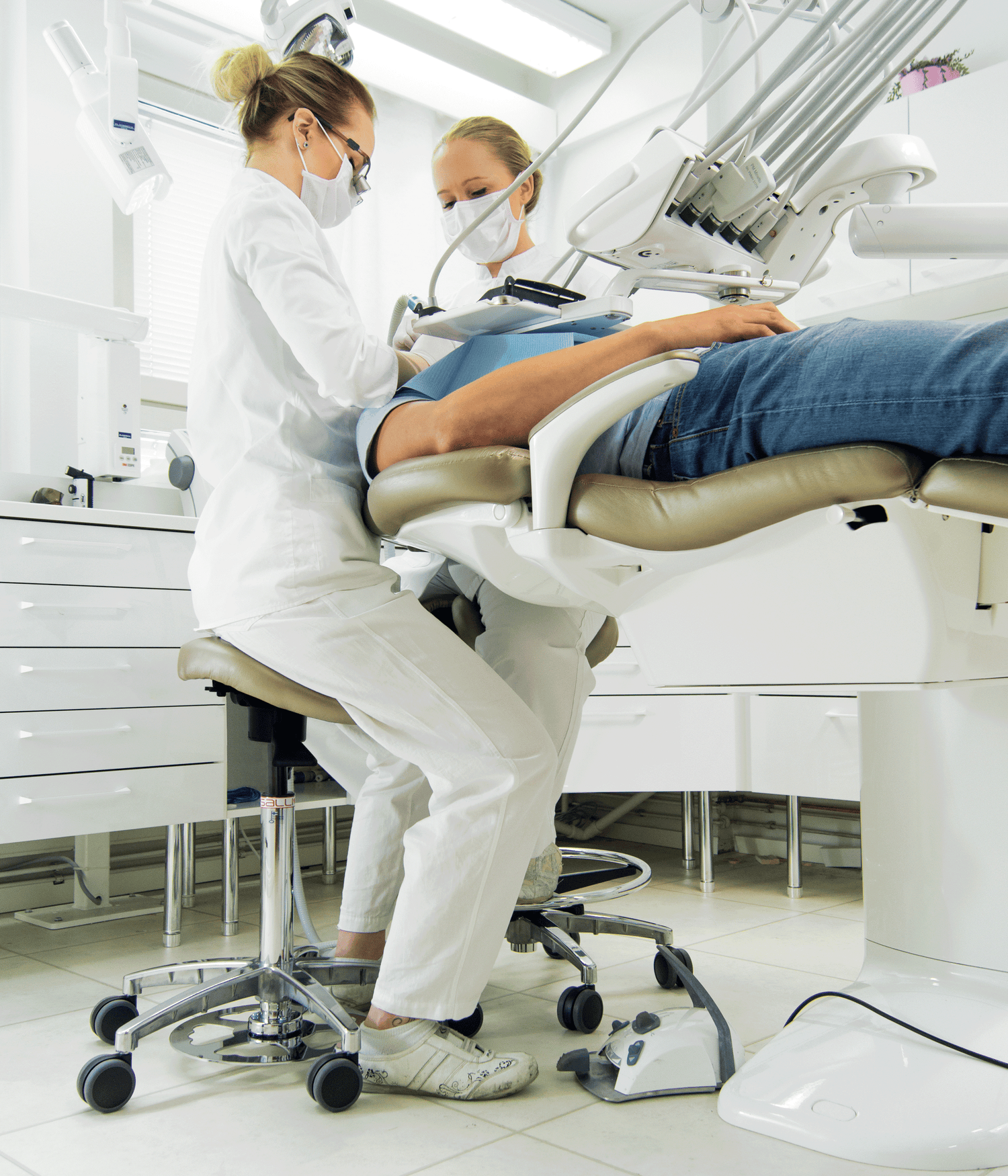 Salli  Dental  Saddle  Stool